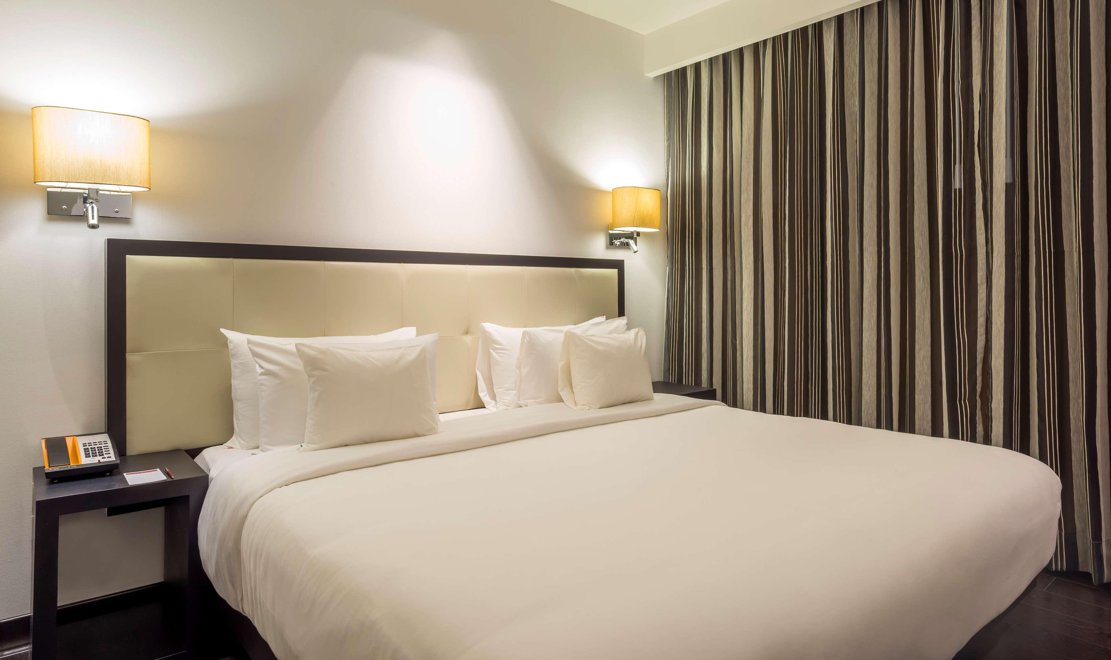 Hilton Doubletree Guadalajara Centro Historico Otel Dış mekan fotoğraf