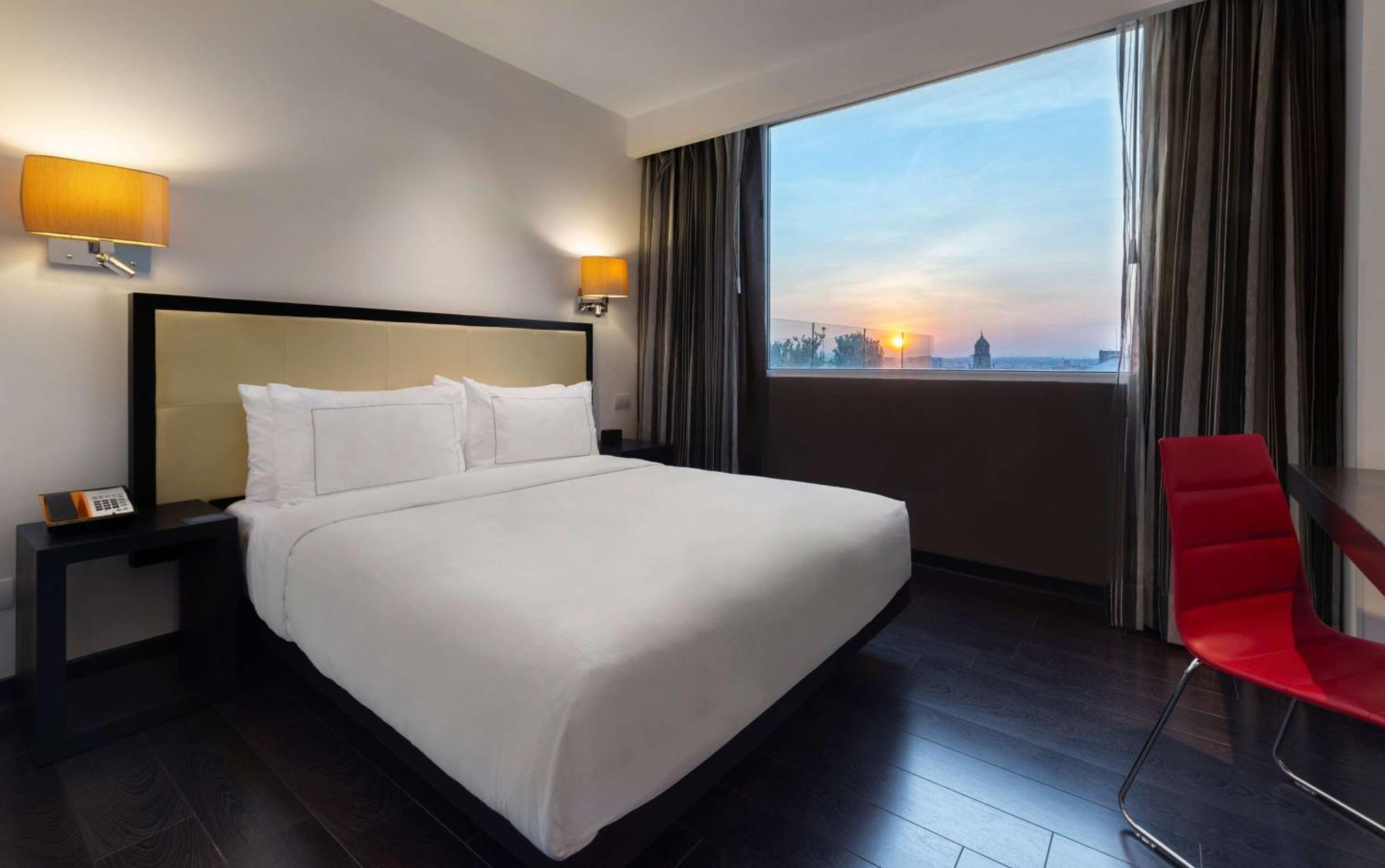 Hilton Doubletree Guadalajara Centro Historico Otel Dış mekan fotoğraf