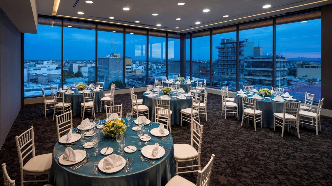 Hilton Doubletree Guadalajara Centro Historico Otel Dış mekan fotoğraf